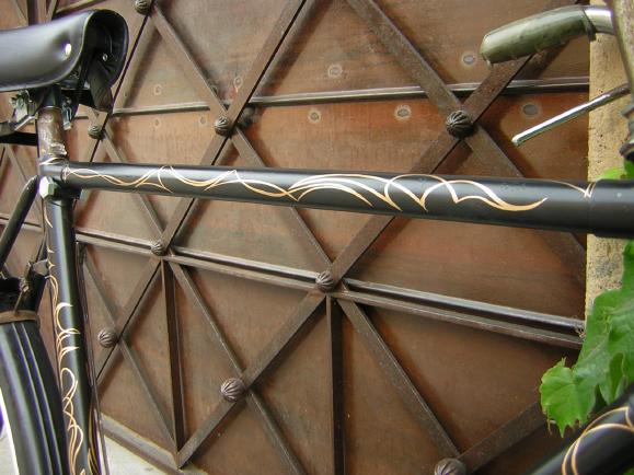 <CENTER>DUZ BIKE